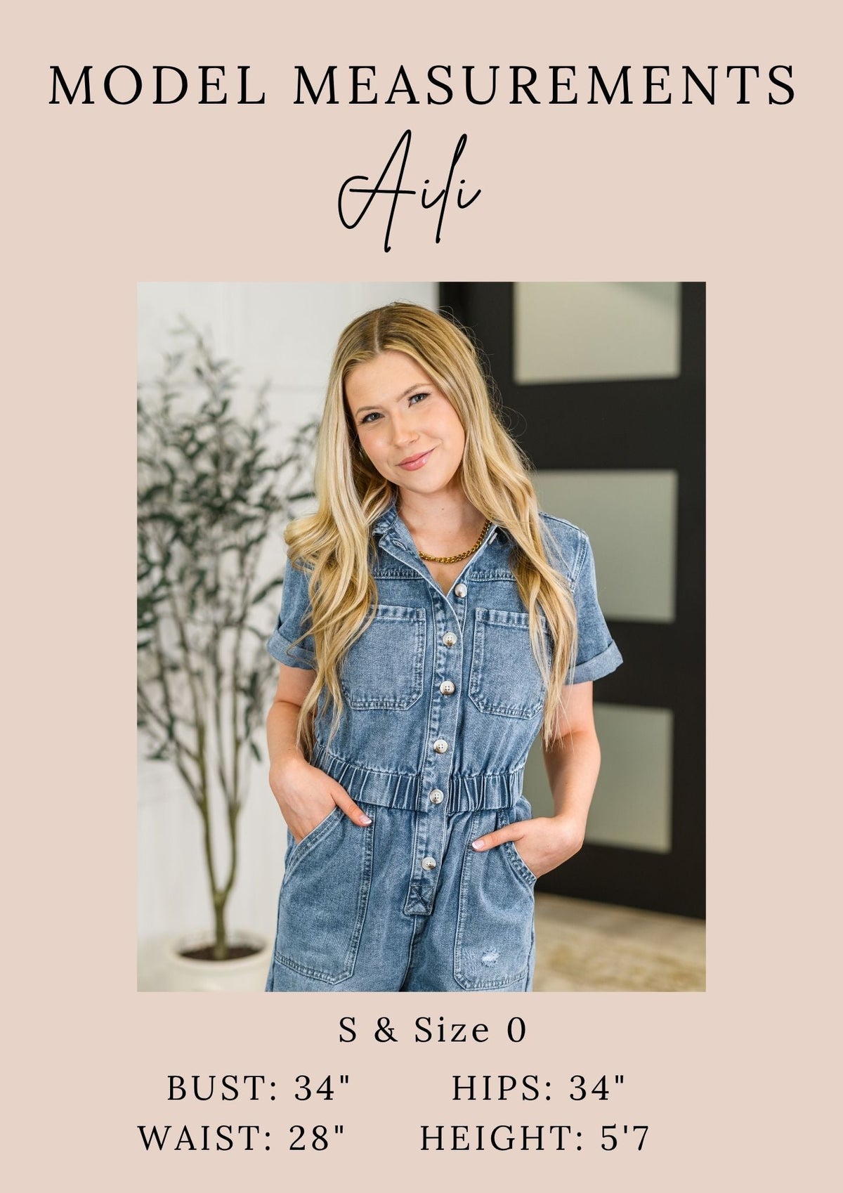 See Me in Action Crew Neck Cap Sleeve Top