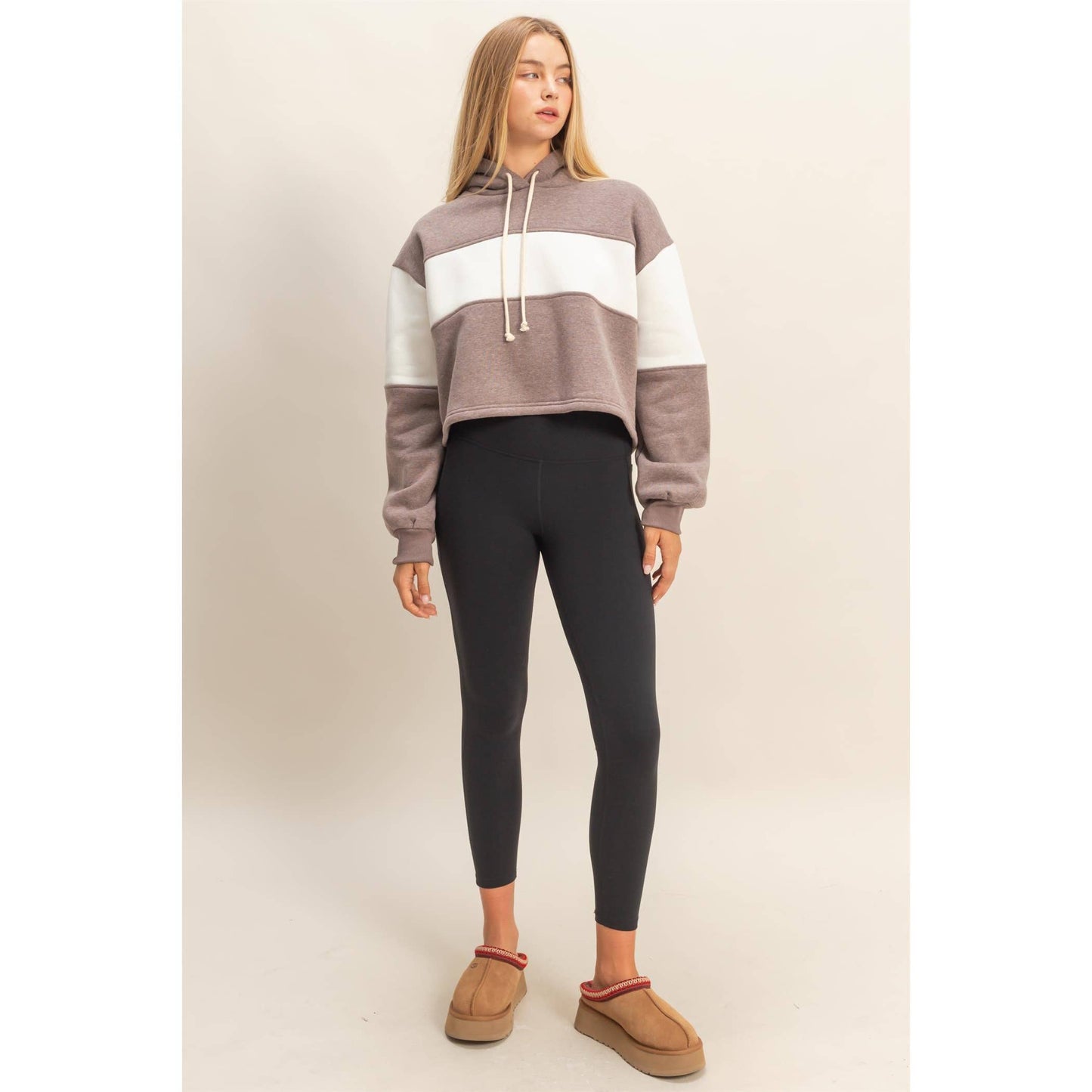 Colorblock Cropped Hoodie: WALNUT / S-M-L(2-2-2)