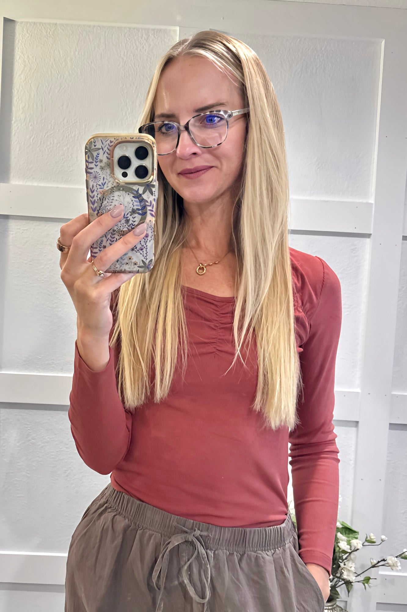 The Girls are Back in Town Long Sleeve Top in Burgundy