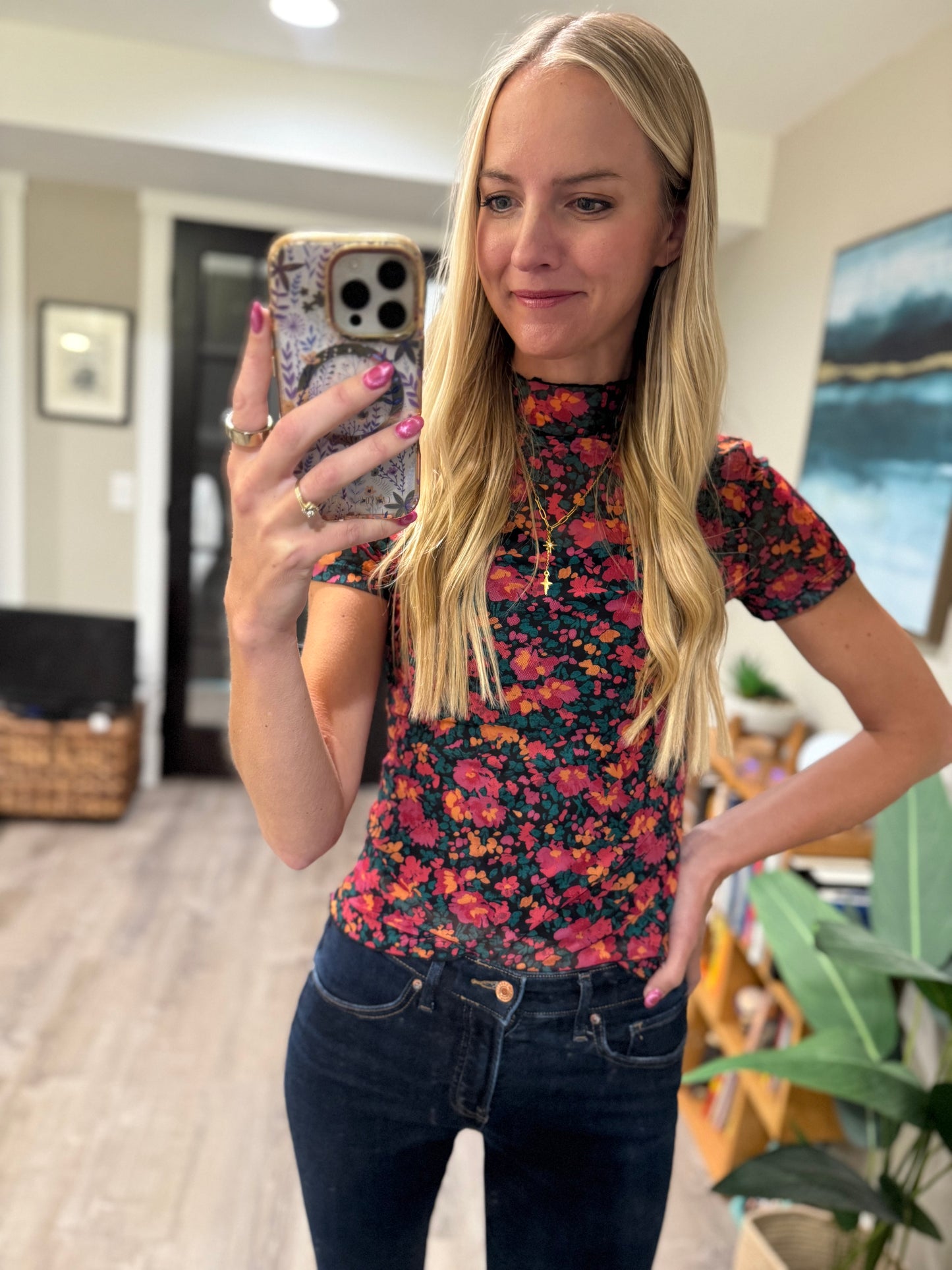 Retro Floral Printed Mesh Short Sleeve Top