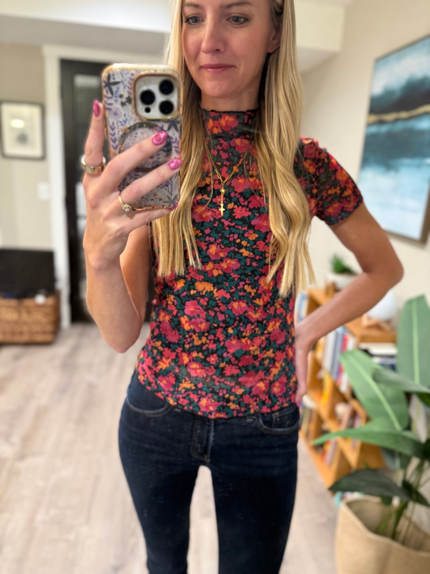 Retro Floral Printed Mesh Short Sleeve Top