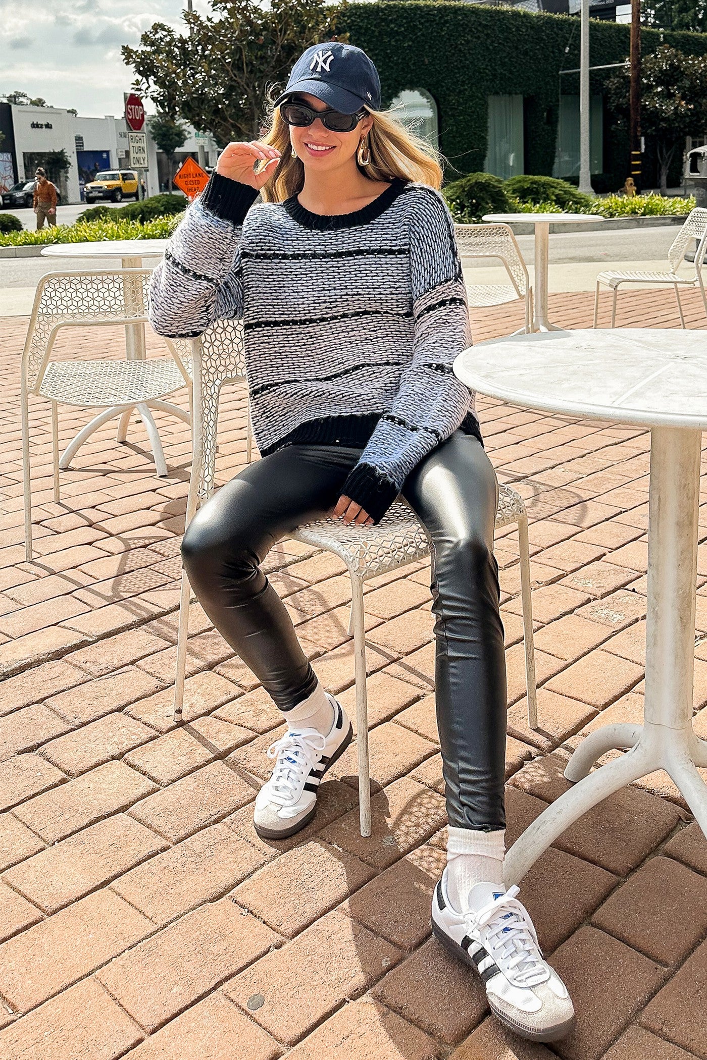 Multi Tone Sweater (Mauve / Navy)