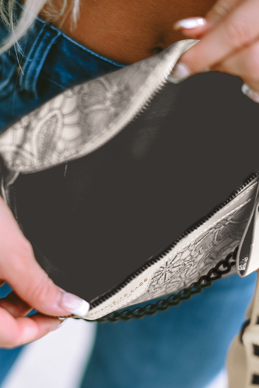 Strap Chain Shoulder Bag With Coin Purse